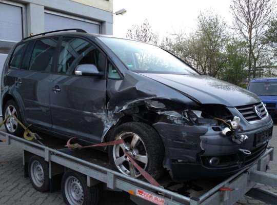 Volkswagen Touran I (1T)