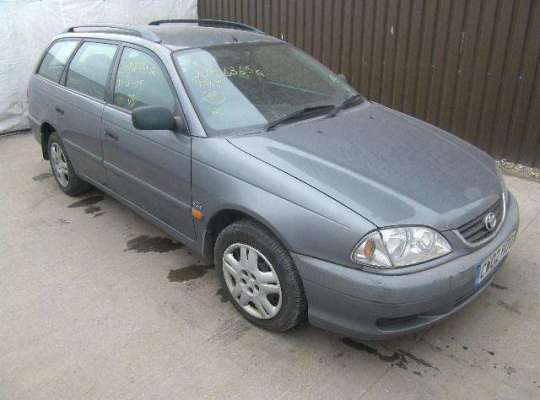 Toyota Avensis I