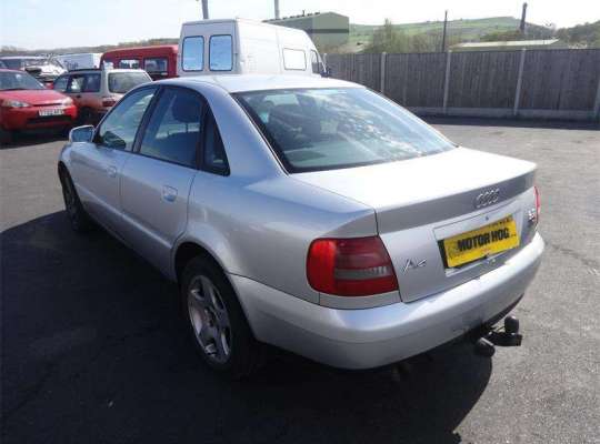 Audi A4 (8D, B5)