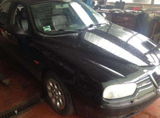 Alfa Romeo 156 (932)