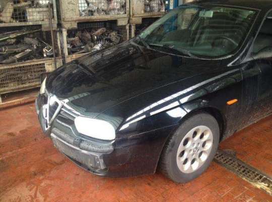 Alfa Romeo 156 (932)
