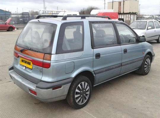 Mitsubishi Space Wagon (N3_W, UF)