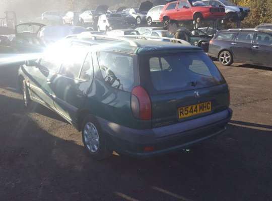Peugeot 306