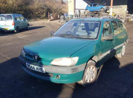 Peugeot 306