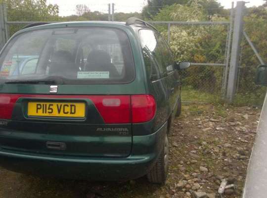 SEAT Alhambra (7MS)