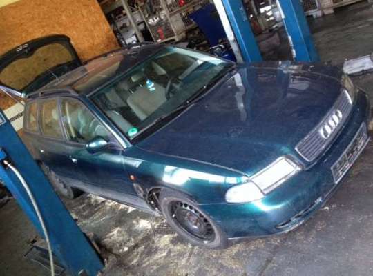 Audi A4 (8D, B5)