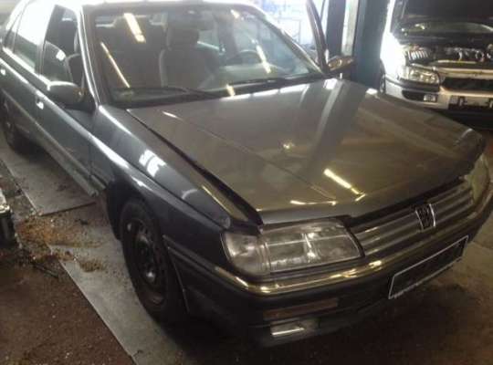 Peugeot 605