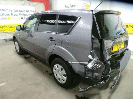 Mitsubishi Outlander XL