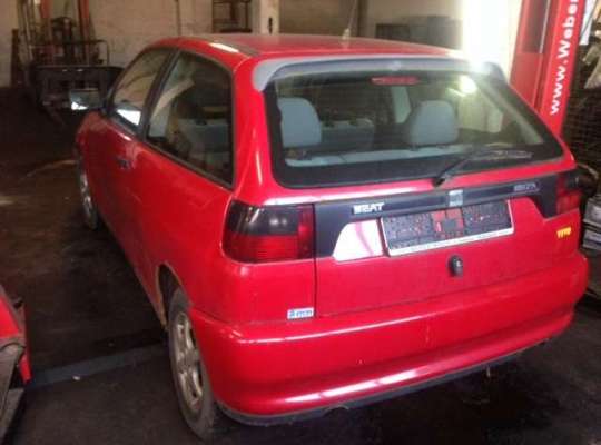 SEAT Ibiza II (6K1)
