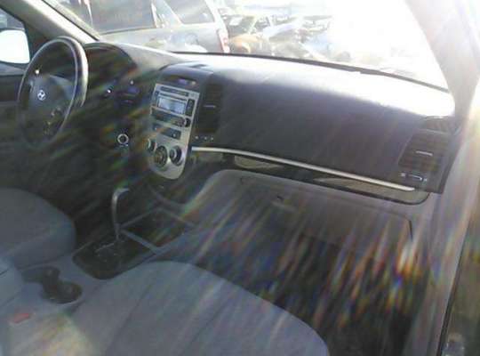 Hyundai Santa Fe II (CM)