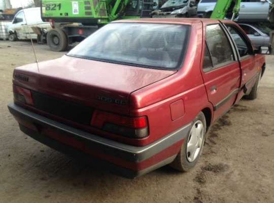 Peugeot 405