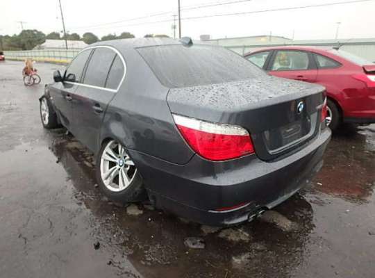 BMW 5 (E60/E61)