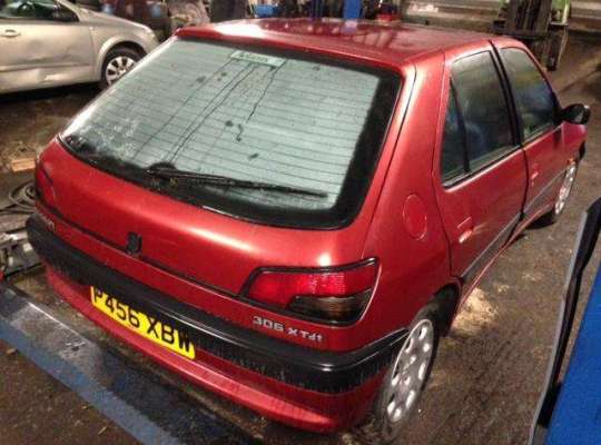 Peugeot 306