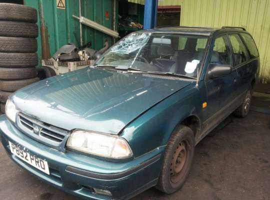 Nissan Primera (P10)