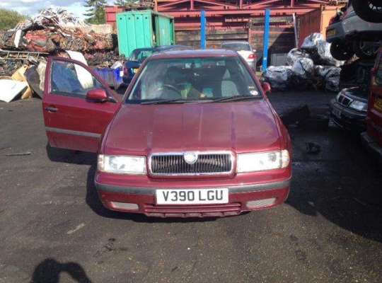 Skoda Octavia Tour (1U)