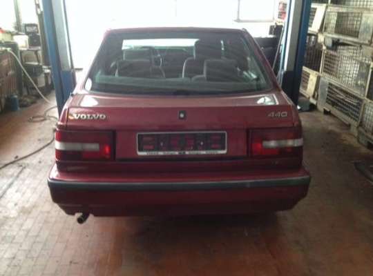 Volvo 440 (445)