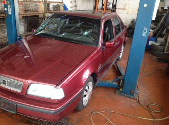 Volvo 440 (445)