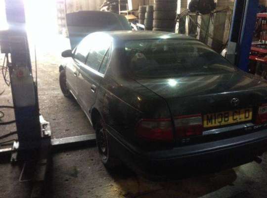 Toyota Carina E T19