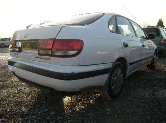 Toyota Carina E T19