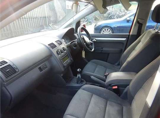Volkswagen Touran I (1T)