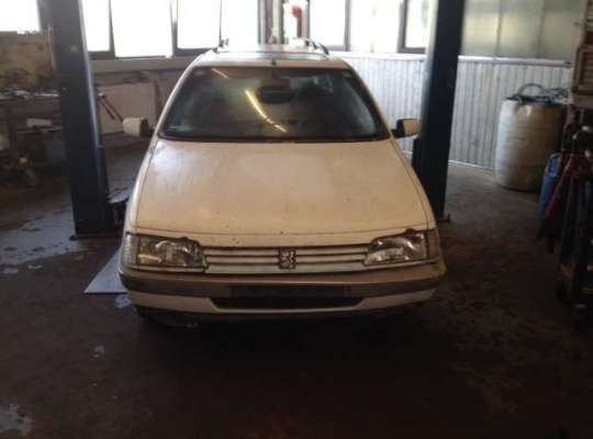 Peugeot 405