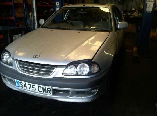 Toyota Avensis I