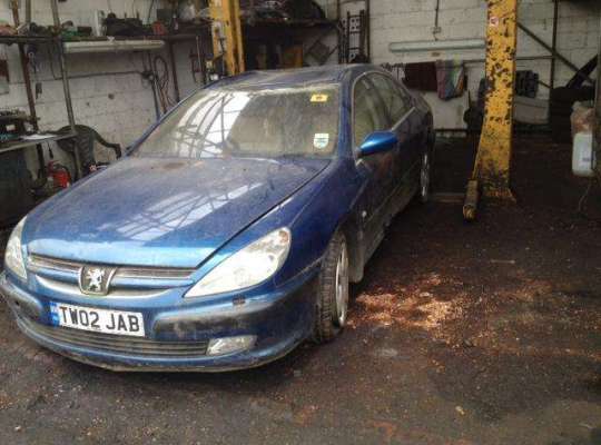 Peugeot 607