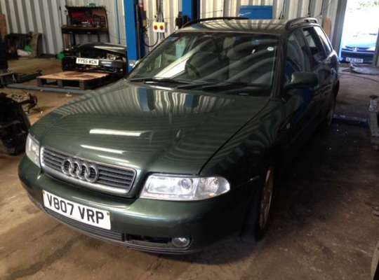 Audi A4 (8D, B5)