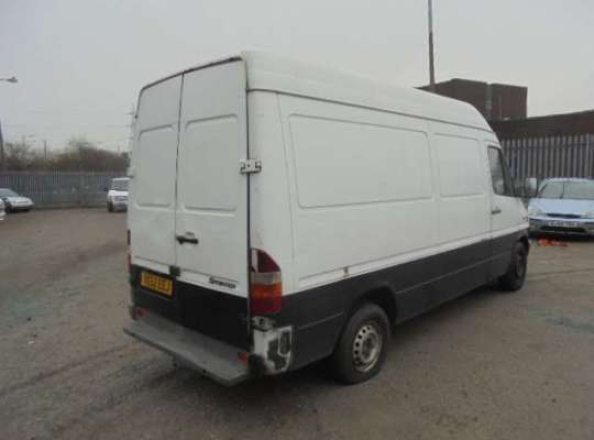 Mercedes-Benz Sprinter (903)