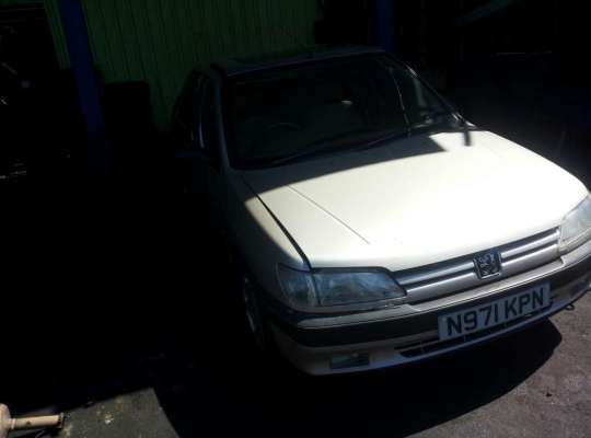 Peugeot 306