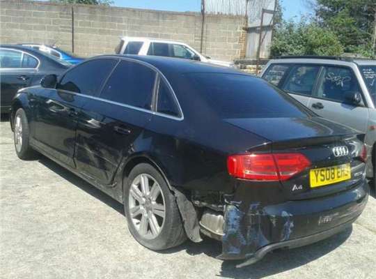 Audi A4 (B8)