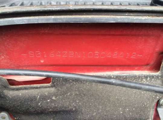 Toyota Avensis I