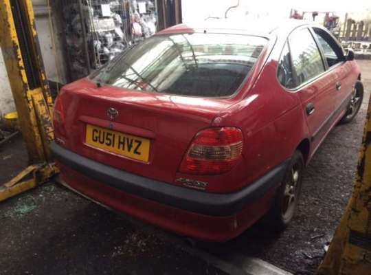 Toyota Avensis I