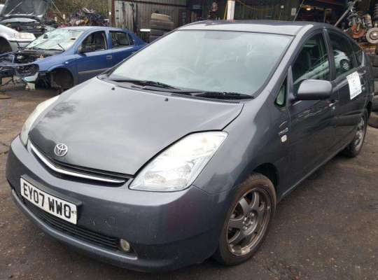 Toyota Prius II