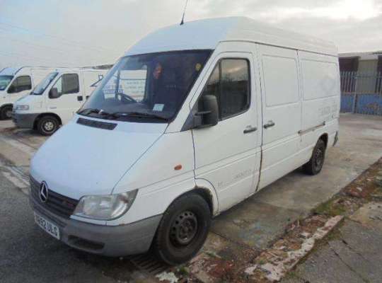 Mercedes-Benz Sprinter (903)