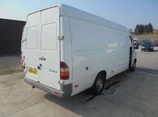 Mercedes-Benz Sprinter (903)