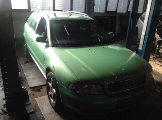 Audi A4 (8D, B5)