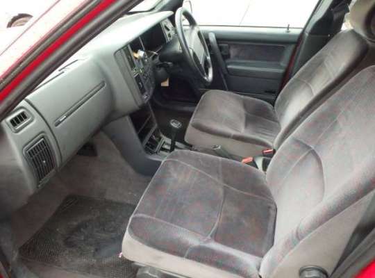 Volvo 440 (445)