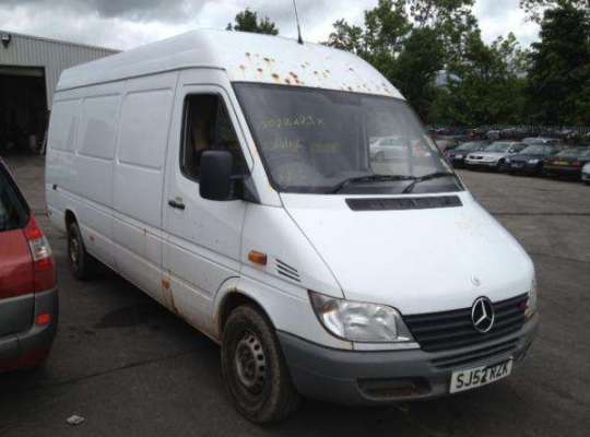 Mercedes-Benz Sprinter (903)