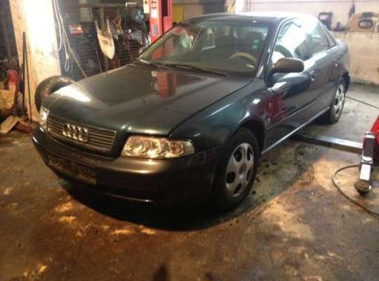 Audi A4 (8D, B5)