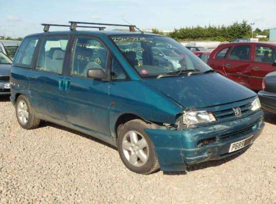 Peugeot 806