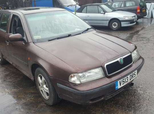 Skoda Octavia Tour (1U)