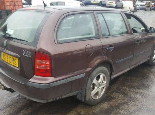 Skoda Octavia Tour (1U)