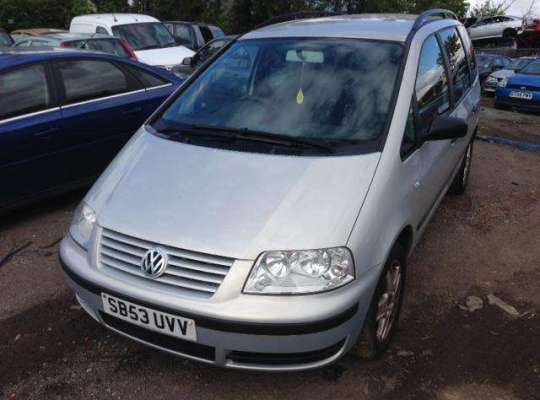 Volkswagen Sharan (7M)