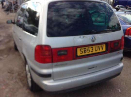 Volkswagen Sharan (7M)