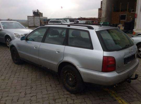 Audi A4 (8D, B5)