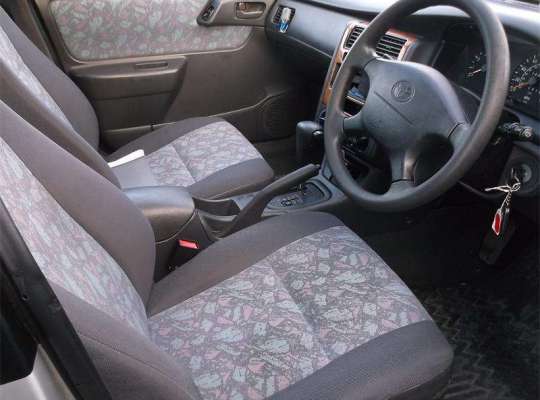 Toyota Carina E T19