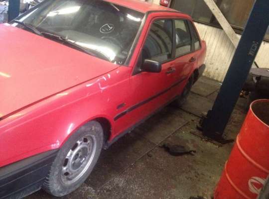 Volvo 440 (445)