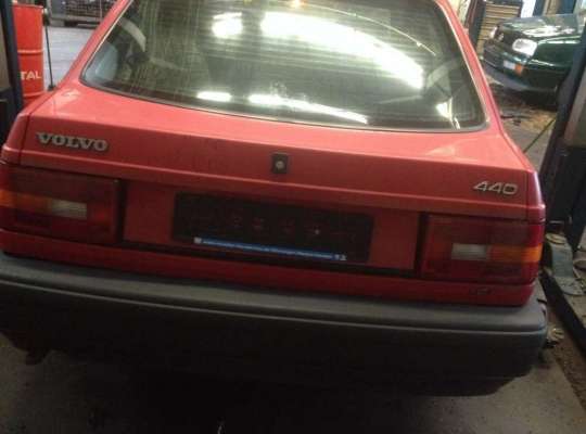 Volvo 440 (445)