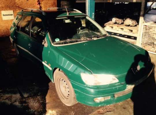 Peugeot 306